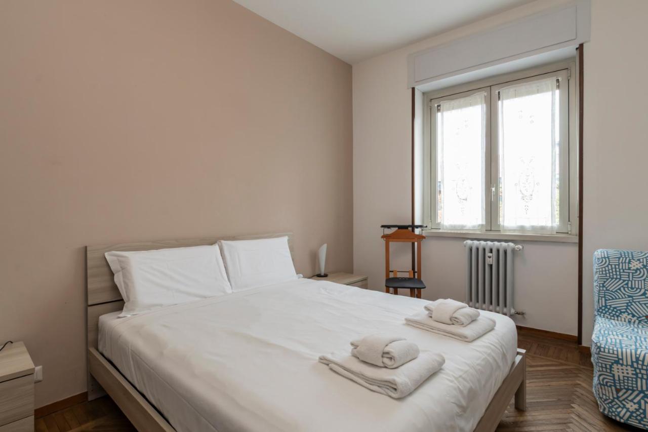 I Host Apartment - Giambellino 40 มิลาน ภายนอก รูปภาพ