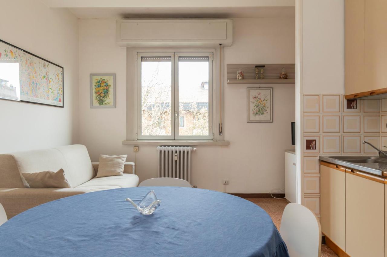 I Host Apartment - Giambellino 40 มิลาน ภายนอก รูปภาพ